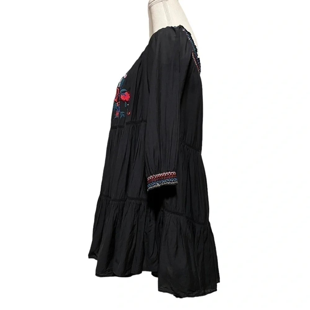 FREE PEOPLE BLACK EMBROIDERED OFF THE SHOULDER TIERED DRESS SIZE MEDIUM